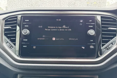 40 of 46 for VOLKSWAGEN T-ROC 1.6 TDI SE 5dr