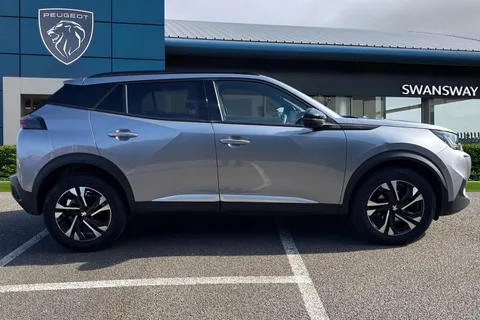 MM23PZC PEUGEOT 2008 1.2 PureTech Allure Premium + Euro 6 (s/s) 5dr Thumbnail #3