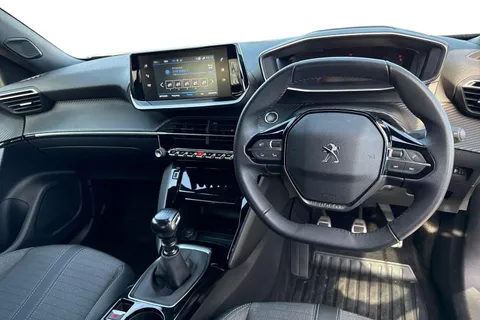 MM23PZC PEUGEOT 2008 1.2 PureTech Allure Premium + Euro 6 (s/s) 5dr Thumbnail #12