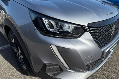 MM23PZC PEUGEOT 2008 1.2 PureTech Allure Premium + Euro 6 (s/s) 5dr Thumbnail #16