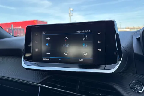 MM23PZC PEUGEOT 2008 1.2 PureTech Allure Premium + Euro 6 (s/s) 5dr Thumbnail #18