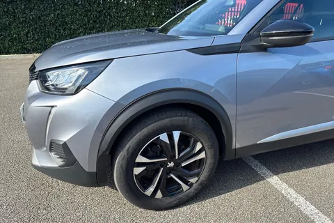 MM23PZC PEUGEOT 2008 1.2 PureTech Allure Premium + Euro 6 (s/s) 5dr Thumbnail #36