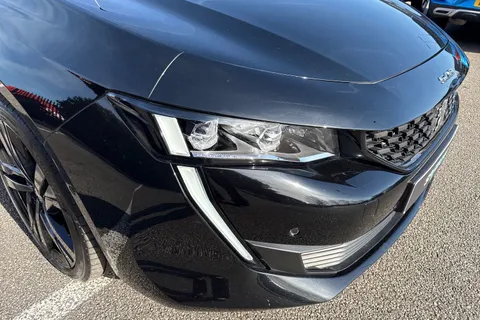 DF23WWP PEUGEOT 508 1.2 PureTech GT Premium Fastback EAT Euro 6 (s/s) 5dr Thumbnail #9