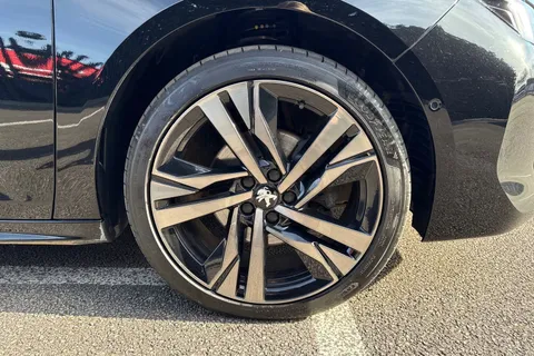 DF23WWP PEUGEOT 508 1.2 PureTech GT Premium Fastback EAT Euro 6 (s/s) 5dr Thumbnail #10