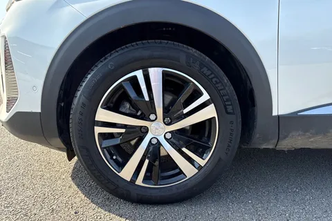 KM73YNB PEUGEOT 3008 1.2 HYBRID GT e-DSC6 Euro 6 (s/s) 5dr Thumbnail #13