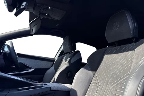 KP74JWC PEUGEOT 3008 1.2 HYBRID GT e-DSC6 Euro 6 (s/s) 5dr Thumbnail #16