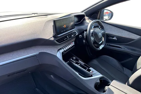 KM73YNB PEUGEOT 3008 1.2 HYBRID GT e-DSC6 Euro 6 (s/s) 5dr Thumbnail #16