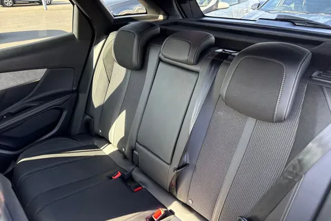 KM73YNB PEUGEOT 3008 1.2 HYBRID GT e-DSC6 Euro 6 (s/s) 5dr Thumbnail #20