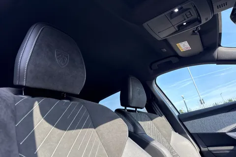 KP74JWC PEUGEOT 3008 1.2 HYBRID GT e-DSC6 Euro 6 (s/s) 5dr Thumbnail #24