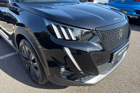 VO72OUK PEUGEOT e-2008 50kWh GT Premium Auto 5dr (7kW Charger) Thumbnail #26