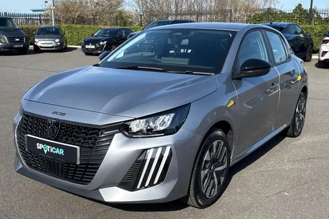 DG75MUP PEUGEOT 208 1.2 PureTech Style Euro 6 (s/s) 5dr Thumbnail #26