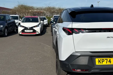 KP74JWC PEUGEOT 3008 1.2 HYBRID GT e-DSC6 Euro 6 (s/s) 5dr Thumbnail #33