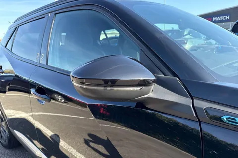 VO72OUK PEUGEOT e-2008 50kWh GT Premium Auto 5dr (7kW Charger) Thumbnail #37