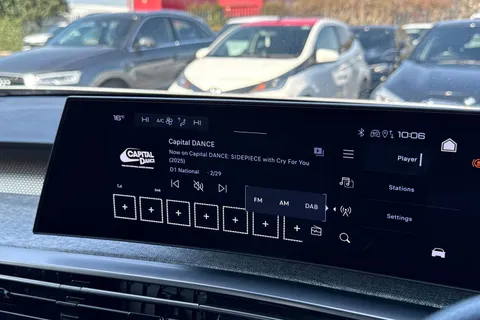 KP74JWC PEUGEOT 3008 1.2 HYBRID GT e-DSC6 Euro 6 (s/s) 5dr Thumbnail #41