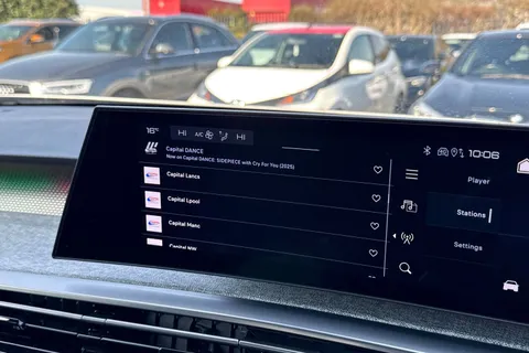 KP74JWC PEUGEOT 3008 1.2 HYBRID GT e-DSC6 Euro 6 (s/s) 5dr Thumbnail #42