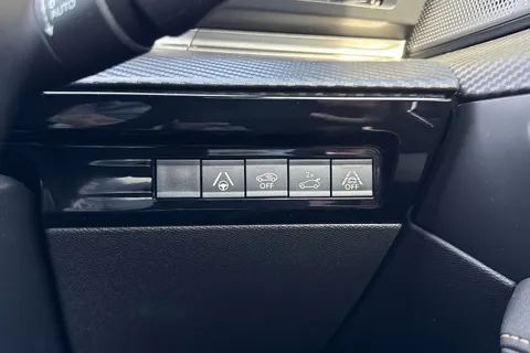 DF23WWP PEUGEOT 508 1.2 PureTech GT Premium Fastback EAT Euro 6 (s/s) 5dr Thumbnail #43