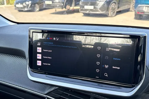 DG75MUP PEUGEOT 208 1.2 PureTech Style Euro 6 (s/s) 5dr Thumbnail #42