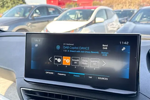 KM73YNB PEUGEOT 3008 1.2 HYBRID GT e-DSC6 Euro 6 (s/s) 5dr Thumbnail #46