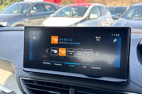 KM73YNB PEUGEOT 3008 1.2 HYBRID GT e-DSC6 Euro 6 (s/s) 5dr Thumbnail #48