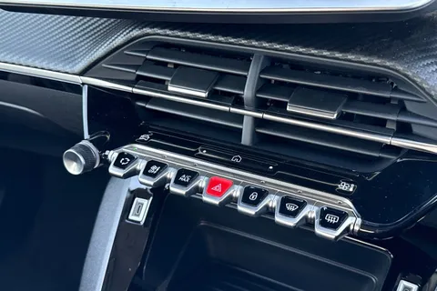 DG75MUP PEUGEOT 208 1.2 PureTech Style Euro 6 (s/s) 5dr Thumbnail #48