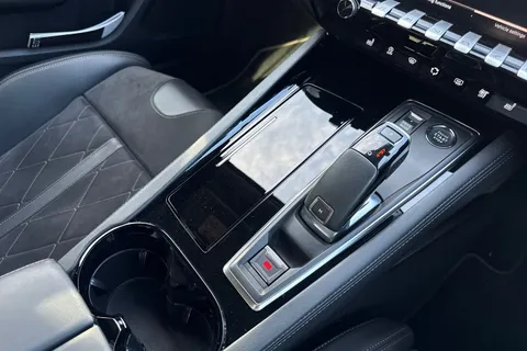 DF23WWP PEUGEOT 508 1.2 PureTech GT Premium Fastback EAT Euro 6 (s/s) 5dr Thumbnail #58