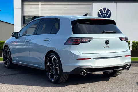  Volkswagen Golf 2.0 TSI GTI Hatchback 5dr Petrol DSG Euro 6 (s/s) (265 ps) Thumbnail #3
