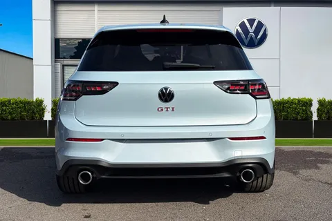  Volkswagen Golf 2.0 TSI GTI Hatchback 5dr Petrol DSG Euro 6 (s/s) (265 ps) Thumbnail #5