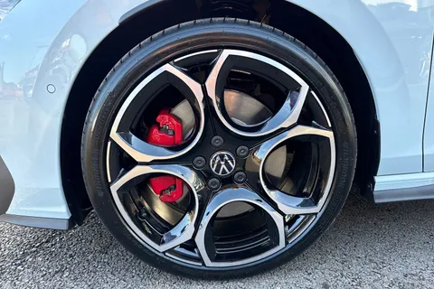  Volkswagen Golf 2.0 TSI GTI Hatchback 5dr Petrol DSG Euro 6 (s/s) (265 ps) Thumbnail #11