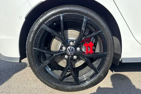  Volkswagen Golf 2.0 TSI GTI DSG Euro 6 (s/s) 5dr Thumbnail #13