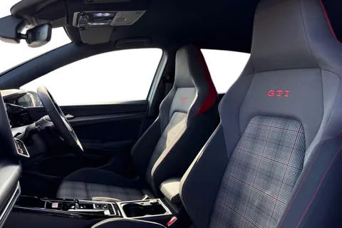  Volkswagen Golf 2.0 TSI GTI Hatchback 5dr Petrol DSG Euro 6 (s/s) (265 ps) Thumbnail #16