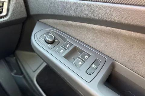  Volkswagen Golf 2.0 TSI GTI DSG Euro 6 (s/s) 5dr Thumbnail #21