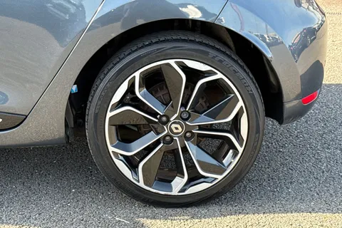 HS19HEJ Renault Clio 0.9 TCe Iconic Euro 6 (s/s) 5dr Thumbnail #24