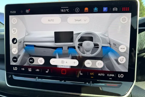  Volkswagen Golf 2.0 TSI GTI DSG Euro 6 (s/s) 5dr Thumbnail #22