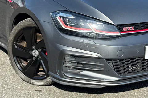 24 of 52 for Volkswagen Golf 2.0 TSI GTI Performance DSG Euro 6 (s/s) 5dr