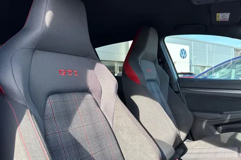  Volkswagen Golf 2.0 TSI GTI Hatchback 5dr Petrol DSG Euro 6 (s/s) (265 ps) Thumbnail #24