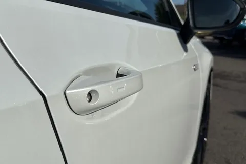  Volkswagen Golf 2.0 TSI GTI DSG Euro 6 (s/s) 5dr Thumbnail #28