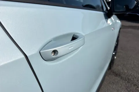  Volkswagen Golf 2.0 TSI GTI Hatchback 5dr Petrol DSG Euro 6 (s/s) (265 ps) Thumbnail #28