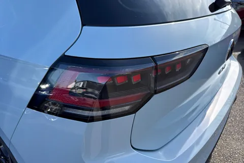  Volkswagen Golf 2.0 TSI GTI Hatchback 5dr Petrol DSG Euro 6 (s/s) (265 ps) Thumbnail #30