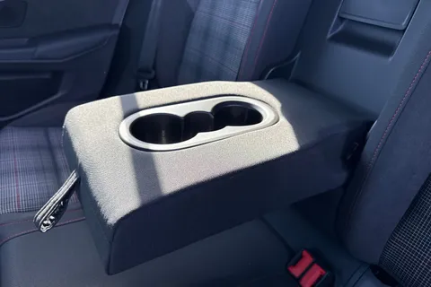  Volkswagen Golf 2.0 TSI GTI DSG Euro 6 (s/s) 5dr Thumbnail #36