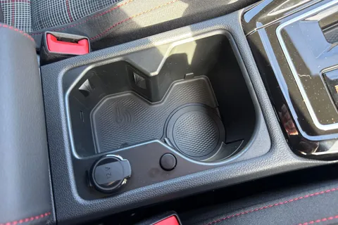  Volkswagen Golf 2.0 TSI GTI Hatchback 5dr Petrol DSG Euro 6 (s/s) (265 ps) Thumbnail #40