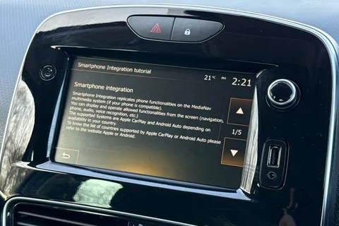 HS19HEJ Renault Clio 0.9 TCe Iconic Euro 6 (s/s) 5dr Thumbnail #46