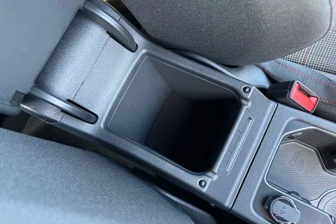  Volkswagen Golf 2.0 TSI GTI Hatchback 5dr Petrol DSG Euro 6 (s/s) (265 ps) Thumbnail #41