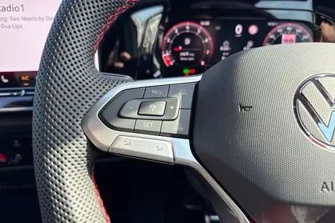  Volkswagen Golf 2.0 TSI GTI Hatchback 5dr Petrol DSG Euro 6 (s/s) (265 ps) Thumbnail #43