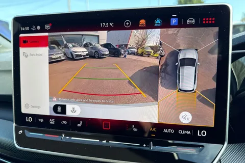  Volkswagen Golf 2.0 TSI GTI Hatchback 5dr Petrol DSG Euro 6 (s/s) (265 ps) Thumbnail #45