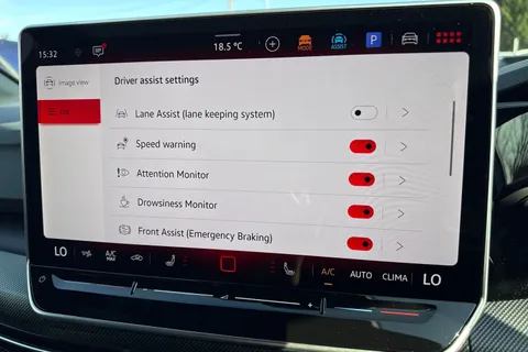  Volkswagen Golf 2.0 TSI GTI DSG Euro 6 (s/s) 5dr Thumbnail #47