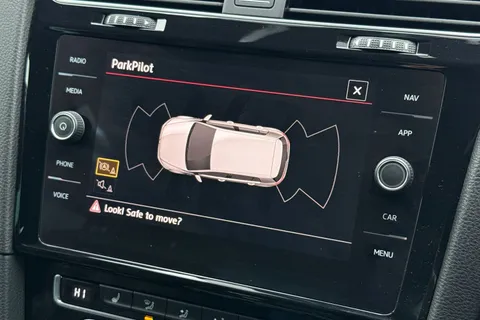 49 of 52 for Volkswagen Golf 2.0 TSI GTI Performance DSG Euro 6 (s/s) 5dr