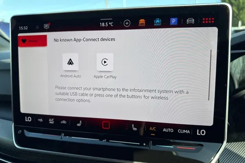  Volkswagen Golf 2.0 TSI GTI DSG Euro 6 (s/s) 5dr Thumbnail #50