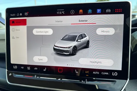  Volkswagen Golf 2.0 TSI GTI Hatchback 5dr Petrol DSG Euro 6 (s/s) (265 ps) Thumbnail #52