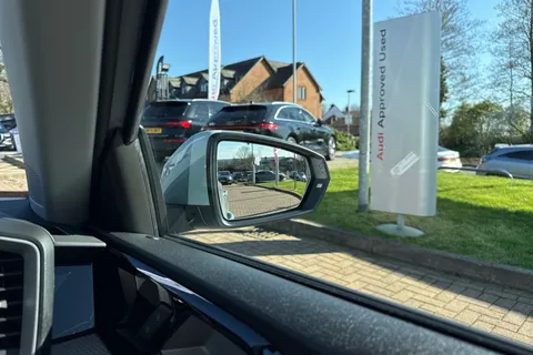  Audi A1 1.0 TFSI 25 Sport Sportback S Tronic Euro 6 (s/s) 5dr Thumbnail #20