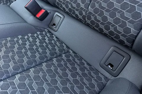  Audi A1 1.0 TFSI 25 Sport Sportback S Tronic Euro 6 (s/s) 5dr Thumbnail #34